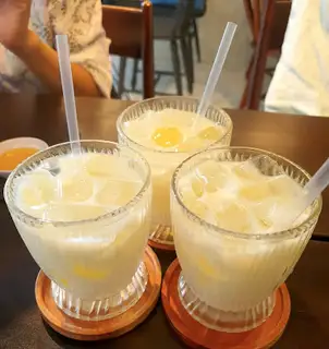 Sữa bắp - 25.000 ₫ tại New Station Cafe - Mai Chí Thọ