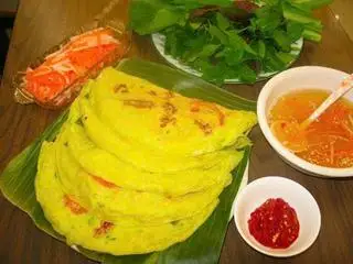 Bánh xèo Miền Trung - 9.000 ₫ tại Quán Ăn Tiger - Bánh Xèo, Gỏi Cuốn Tôm Thịt & Hột Vịt Lộn -  Ấp Chiến Lược