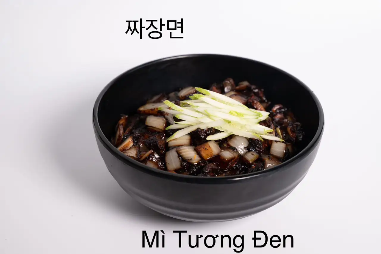 Mì tương đen (nhỏ) - 88.000 ₫ tại 동서울 DONG SEOUL - Quán Ăn Hàn Quốc - Trần Hưng Đạo B