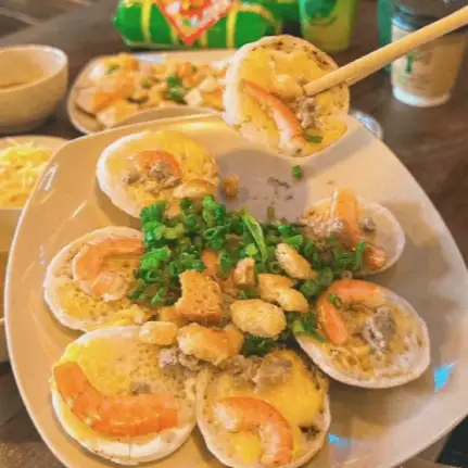 Nhà Tròn - Bánh Căn & Xíu Mại Chén Đà Lạt - Đường Số 79 - Món truyền thống/Đặc sản gần bạn