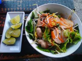 Hình ảnh BÚN TRỘN KHÔ THẬP CẨM 