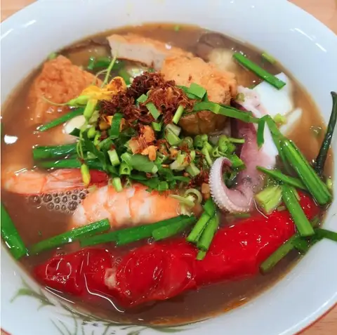 Bún Mắm & Lẩu Mắm Cô Tư - Phạm Hữu Lầu - Bún/Phở/Mỳ/Cháo gần bạn