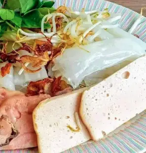 Bánh ướt - 30.000 ₫ tại Quỳnh Như II - Bánh Cuốn, Bánh Ướt Nóng & Bánh Cuốn Trứng - Hương Lộ 2
