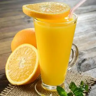 Cam tươi ép - 800ml - 25.000 ₫ tại BÚN THỊT XÀO - NƯỚC ÉP (CAM - BƯỞI) - Dương Bá Trạc