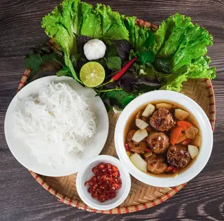 Bún chả - 45.000 ₫ tại Phở Bò - Bún Chả Hà Nội - Cao Lỗ