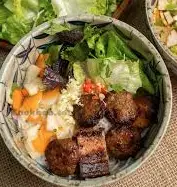 Bún chả thịt miếng - 75.000 ₫ tại Bún Chả Hà Nội Bà Thu - Mai Chí Thọ