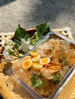 Bánh dẻo muối nhuyễn sate tỏi - 36.000 ₫ tại Bánh Tráng Ghiền - Trường Sa