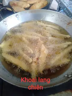 Khoai lang chiên - 10.000 ₫ tại Chị Út - Chuối Chiên - Lê Văn Sỹ
