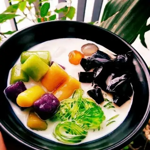 Chè Chị Đẹp - Chè Thái, Chè Dừa & Chè Đậu Thập Cẩm - Tân Thới Nhất 1 - Tráng miệng gần bạn