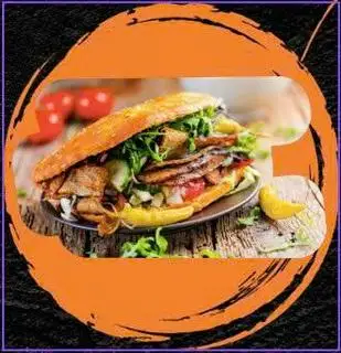 Bánh mì tam giác thịt heo - 32.000 ₫ tại Kebab - Tacos Sunrise - Quang Trung