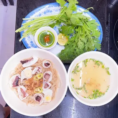 Hủ tiếu mực trộn - 47.000 ₫ tại Hủ Tiếu Mực Kim Dung - Lê Đức Thọ