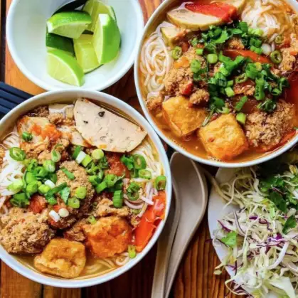 Hình ảnh Giang Còi Quán - Cháo Lòng, Bún Riêu & Bún Đậu - Phú Diễn
