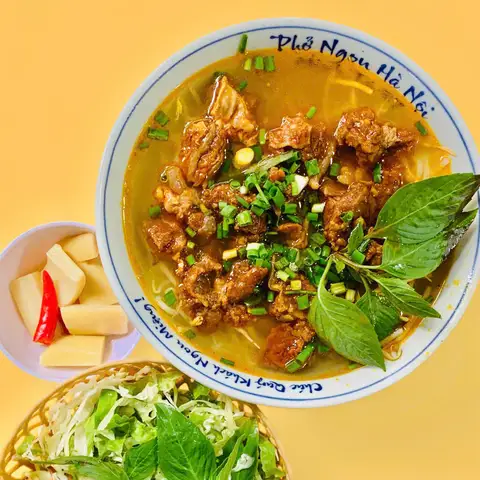 Hình ảnh Phở, Bánh Mỳ Sốt Vang & Bún Bò Huế Minh Tú 37 - Hoàng Công Chất