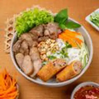 Bún Thịt Nướng Đặc Biệt - Nem Nướng - Chả Giò - 58.000 ₫ tại Bún Thịt Nướng - Cơm Tấm Cô Tín - Hoa Sữa