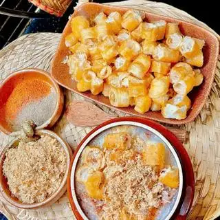 Hình ảnh Cháo sườn quẩy ruốc kèm hộp