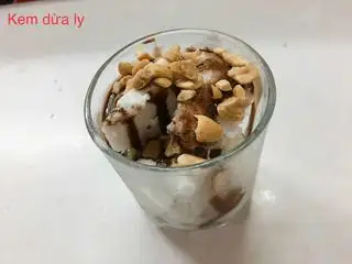 Kem dừa ly - 32.000 ₫ tại KEM TRÁI DỪA - An Dương Vương