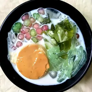 Hình ảnh Chè Caramel Ngọc Thạch Lá Nếp