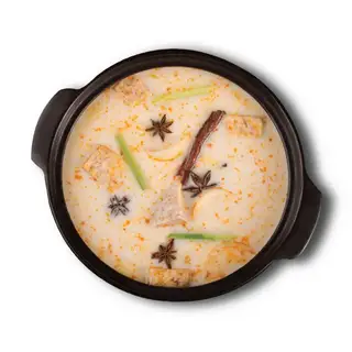 Lẩu chao chay - 285.000 ₫ tại Nhà Hàng Chay Bà Xã - Pasteur