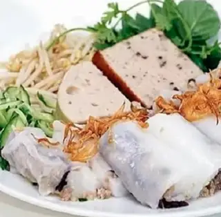 Bánh cuốn nóng - 30.000 ₫ tại Quỳnh Như II - Bánh Cuốn, Bánh Ướt Nóng & Bánh Cuốn Trứng - Hương Lộ 2
