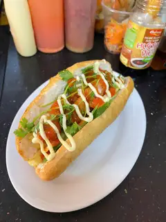 Hình ảnh Bánh mì nem khoai - kèm trà tắc