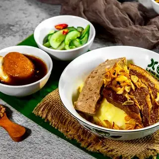 Xôi xéo - thịt - trứng - pate - 69.000 ₫ tại Xôi Làng Nghề - Xôi Xéo & Chè Hà Nội - Nguyễn Thị Minh Khai