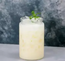 Yogurt with đác - 20.000 ₫ tại Monday.Sunday - Sen Sourdough - Lê Thánh Tôn