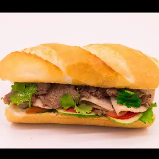 Bánh mì bò tiêu đen - 42.000 ₫ tại Bánh Mì PewPew - Đường D5
