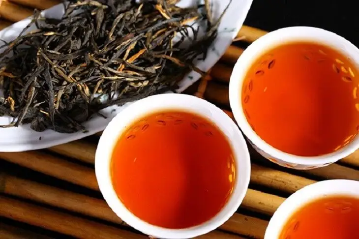 Hồng trà - 25.000 ₫ tại A Mạnh Trà Đào Dằm - Ngô Thị Thu Minh