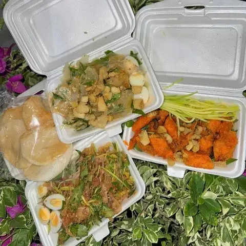 Hình ảnh Bánh Tráng Trộn & Ăn Vặt - 313 Lưu Hữu Phước