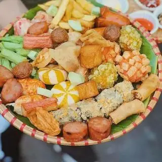 Combo thập cẩm - nhỏ - 94.000 ₫ tại Akiko - Cá Viên Chiên & Mì Trộn - Trần Xuân Soạn