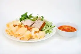 Bánh cuốn trứng - 35.000 ₫ tại Bánh Cuốn Nóng - Lũy Bán Bích