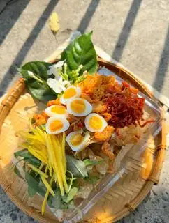 Bánh dẻo trộn đặc biệt - 46.000 ₫ tại Bánh Tráng Ghiền - Trường Sa