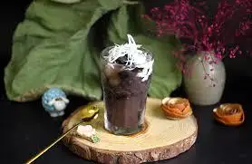 Chè đậu đen - 20.000 ₫ tại Chè 3 Màu - Liên Khu 5-6