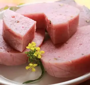 Nem chua - 20.000 ₫ tại Bánh Cuốn Quế Trân - Nguyễn Văn Nghi