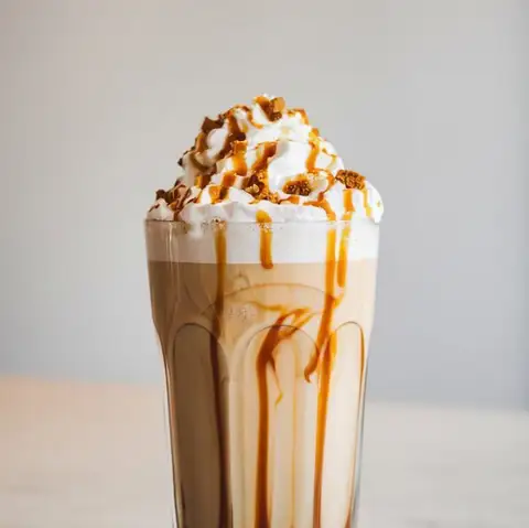 Hình ảnh Tiệm Sen Đá Cafe Nhà Lá - Trần Danh Tuyên