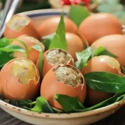 Trứng gà nướng - 10.000 ₫ tại Hột Vịt Lộn - Nguyễn Hữu Hào