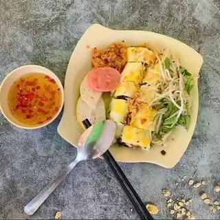 Trứng tôm thịt - 49.000 ₫ tại Bánh Cuốn Hà Nội - Đường Ngô Tất Tố