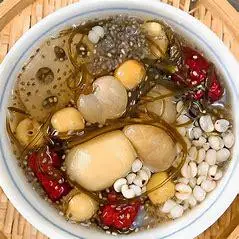Chè sâm bổ lượng - 30.000 ₫ tại Chè Sâm Bổ Lượng & Chè Dưỡng Nhan - Lê Hồng Phong
