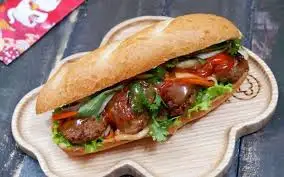 Bánh mì truyền thống thịt nướng hương vị thổ nhĩ Kỳ  - 36.000 ₫ tại Bánh Mì, Mì Ý & Ăn Vặt - Đường 28