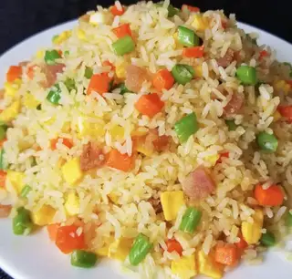 Cơm chiên Dương Châu chay - 30.000 ₫ tại Quán Chay Thiện Tâm - Hoàng Sa