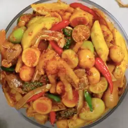 Chân Gà Sốt Thái 36 - Phạm Hữu Lầu - Ăn vặt gần bạn