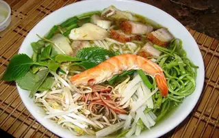 Bún nước lèo cá - tôm - heo quay - bì - 62.000 ₫ tại Bún Nước Lèo Bảo Bảo - Nguyễn Văn Cừ