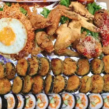 Hình ảnh Gà Rán & Kimbap Ngọc Chíp - Doãn Kế Thiện