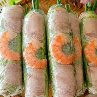 Cuốn tôm thịt - 10.000 ₫ tại Gỏi Cuốn Chị Út - Phạm Hùng