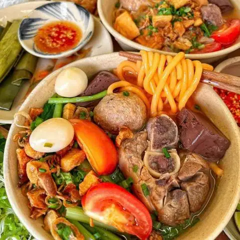 Bún Riêu 236 - Hoà Hảo - Bún/Phở/Mỳ/Cháo gần bạn