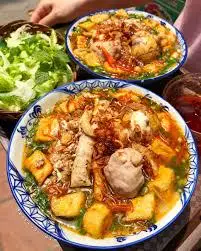 Bún riêu tóp mỡ mọc giòn đầy đủ - 80.000 ₫ tại Cô Hương Béo - Bún Riêu Tóp Mỡ Mọc Giòn - Cô Bắc