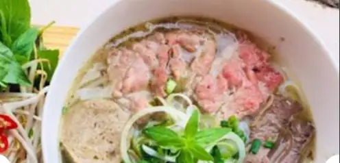 Phở đặc biệt - 75.000 ₫ tại Phở Bát Đàn - Vườn Lài