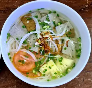 Hình ảnh Combo 2 người - 1 Bún Chả Cá - 1 Bún Cá Cô Hai - 2 Cocacola