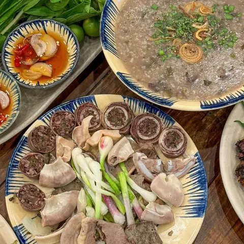  Cháo Lòng Má Heo & Đồ nướng - Phạm Văn Đồng - Bún/Phở/Mỳ/Cháo gần bạn