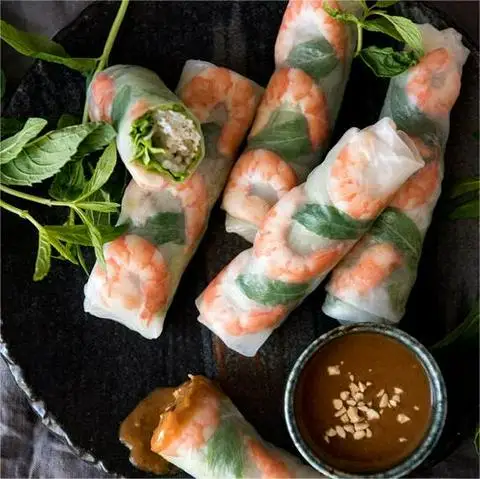 NHÀ LEE - GỎI CUỐN & BÚN MẮM NÊM - Trần Hưng Đạo - Ăn vặt gần bạn